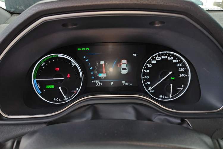 Used Toyota Avalon 2019 Dual-Engine 2.5L XLE Prestige Version China VI Standard
