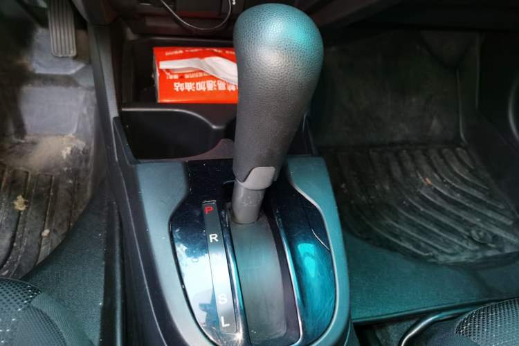 Used Honda Fit 2018 1.5L CVT Comfort Sunroof Version Gear Lever