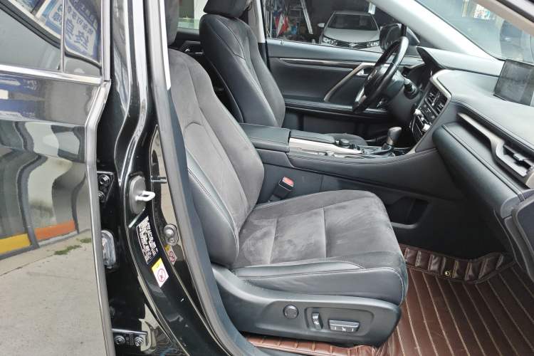 Used Lexus RX 2016 300 Two-Wheel Drive Elite Version China V Standard Right Front Seat