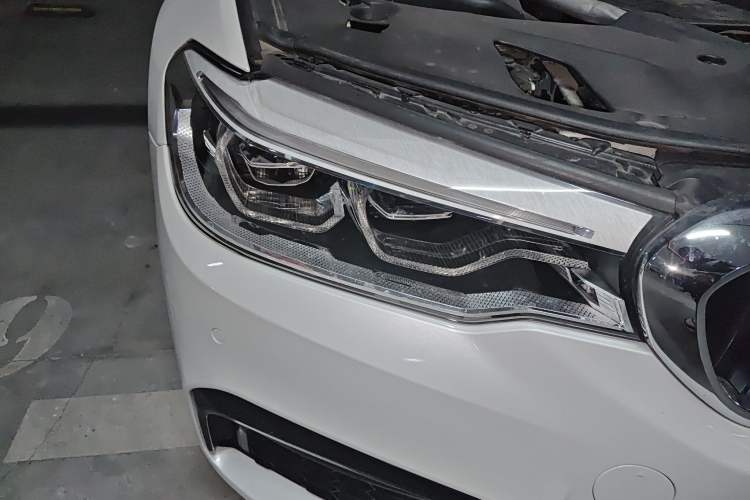 Used BMW 5 Series 2018 Restyled 530Li Luxury Edition M Sport Package