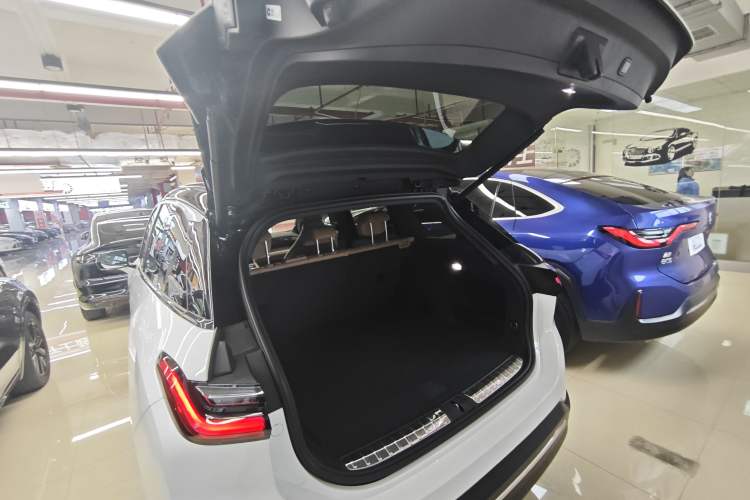 Used Nio ES6 2020 600 km Sport Edition Trunk