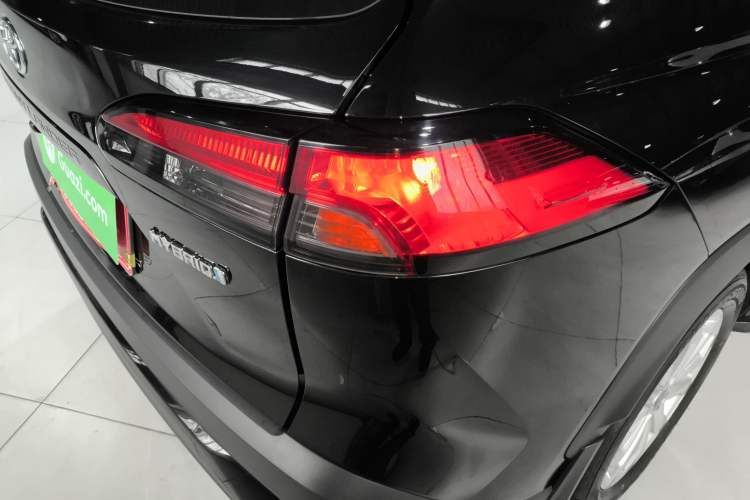 Used Toyota FRONTLANDER 2023 2.0L CVT Elite Edition
