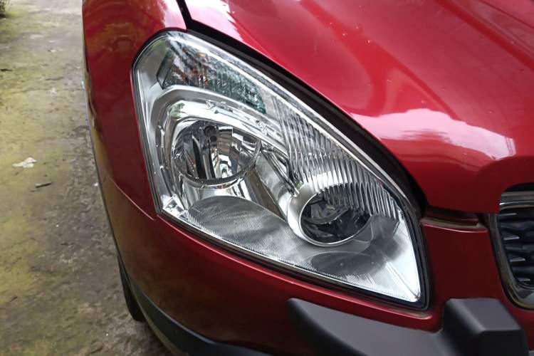 Used Nissan Qashqai 2015 2.0 XL Coolfire CVT 2WD Right Front Headlight