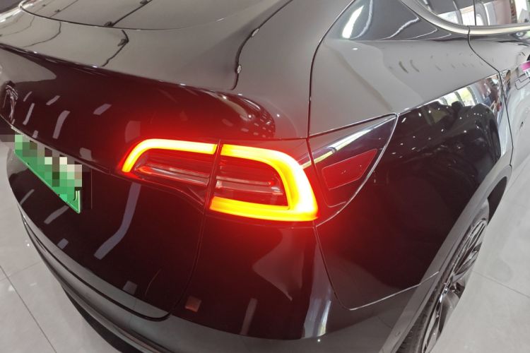 Used Tesla Model Y 2021 Standard Range Rear-Wheel Drive Version