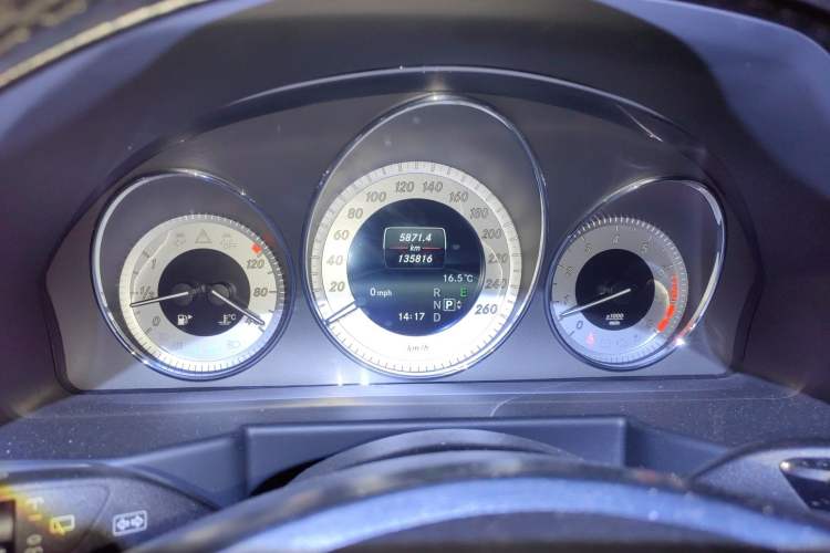 Used Mercedes-Benz GLK-Class 2015 GLK 300 4MATIC Fashion Edition Ultimate Version
