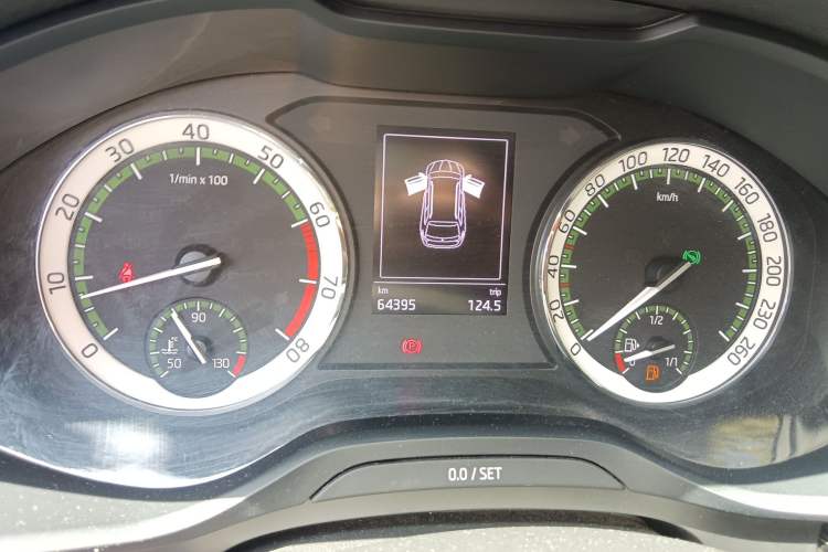 Used Skoda Kodiaq 2018 Facelifted TSI330 5-Seater Two-Wheel-Drive Luxury Enjoyment Edition