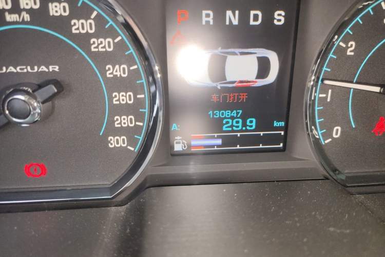 Used Jaguar XF 2014 XF 2.0T Luxury Edition