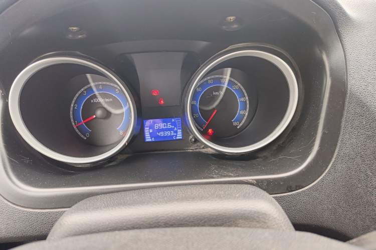 Used CHANGAN KAICHENG Ruixing M60 2020 1.5L Standard Version China VI 6-Seater DAM15KR