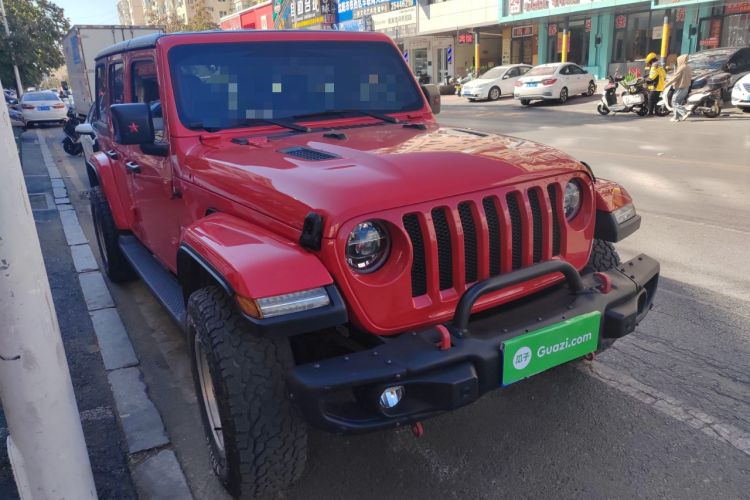 Used Jeep Wrangler 2019 2.0T Sahara Four-Door Version China VI Emission Standard
