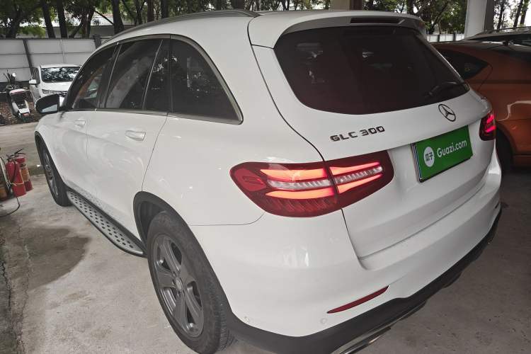 Used Mercedes-Benz GLC 2017 GLC 300 4MATIC Sport Edition