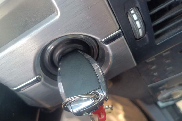 Used Mercedes-Benz GLK-Class 2012 GLK 300 4MATIC Fashion Model