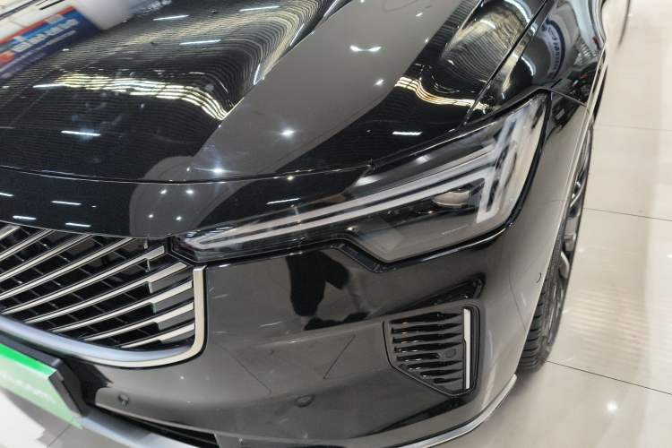 Used Volvo S90 2026 B5 Zhiyuan Luxury Edition