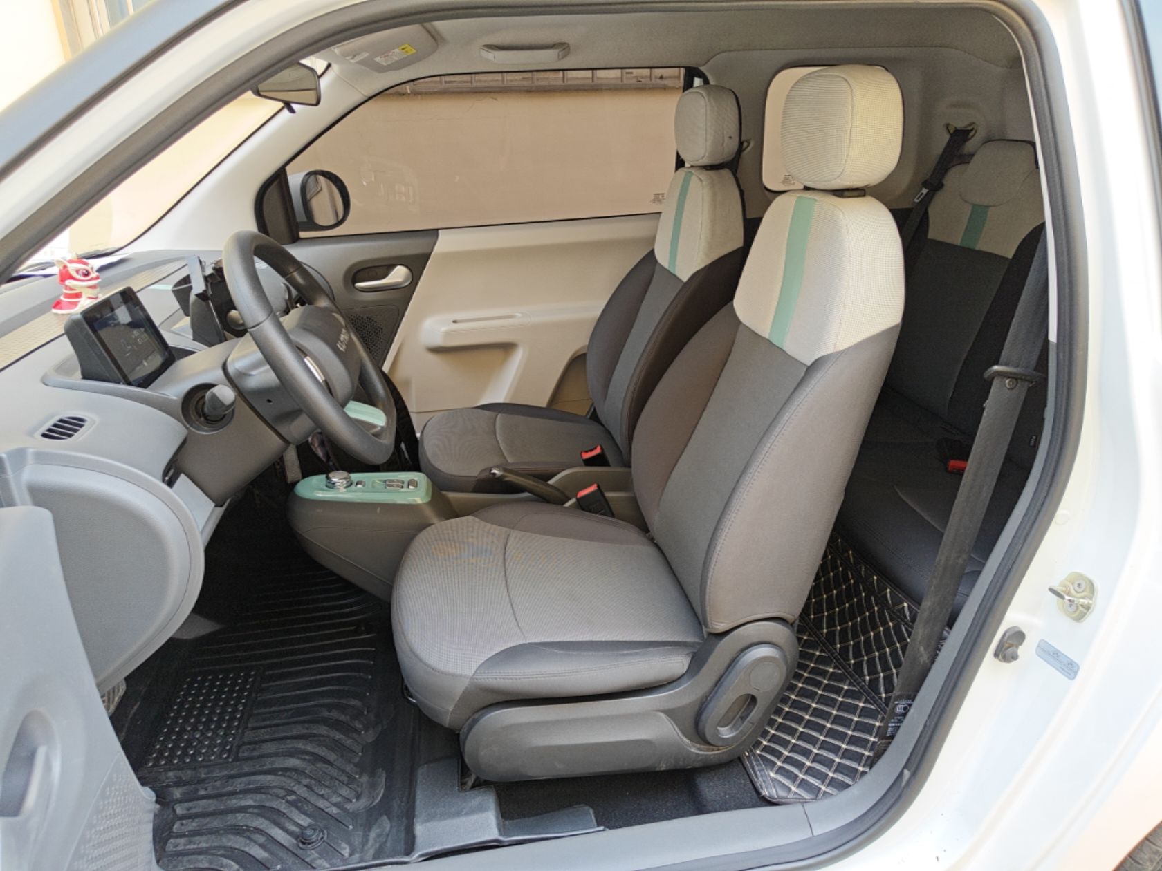 Interior delantero