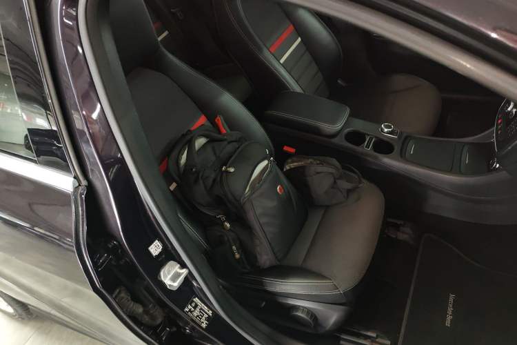 Used Mercedes-Benz A-Class 2015 A 180 Right Front Seat