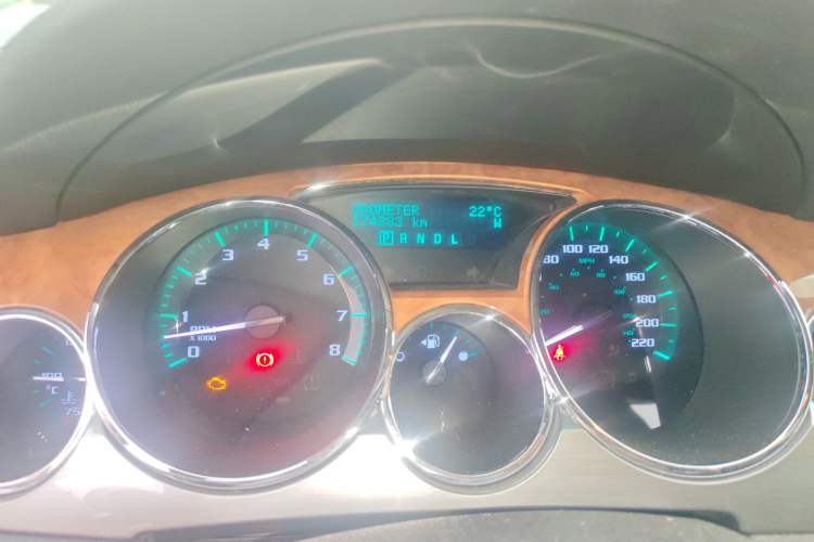 Used Buick Enclave 2013 3.6L Two-Wheel-Drive Elegance Edition
