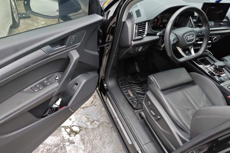 Used Audi Q5L 2022 Updated 40T Luxury Dynamic Edition