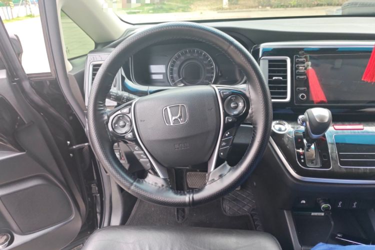 Used Honda Elysion 2019 2.0L Hybrid Luxury Edition
