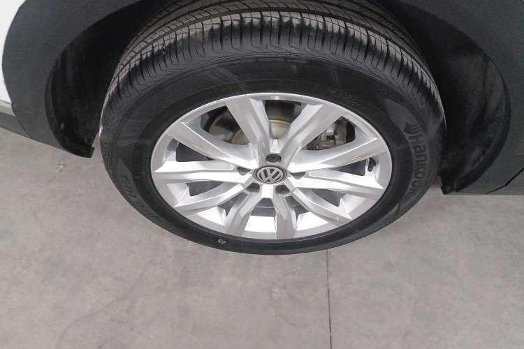 Used Volkswagen T-ROC 2020 230TSI DSG Two-Wheel Drive Advanced Version