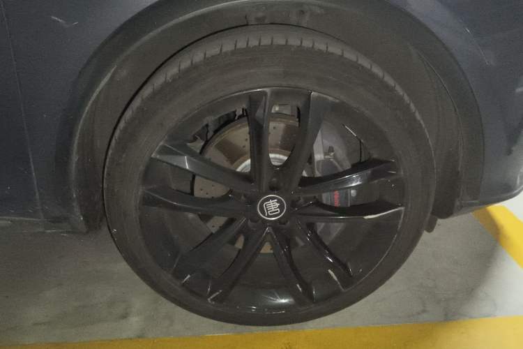 Used BYD Tang New Energy 2021 EV Four-Wheel Drive High-Performance Flagship Model
