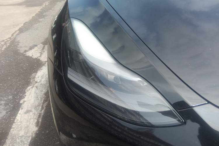 Used Tesla Model Y 2021 Standard Range Rear-Wheel Drive Version