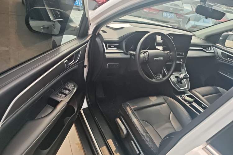 Used Haval M6 2023 PLUS 1.5T DCT Luxury Smart Connectivity Model Driver Seat