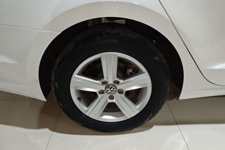 Used Volkswagen Lamando 2019 230TSI DSG Fashion Edition China VI