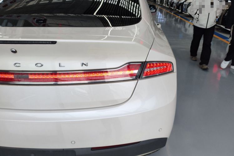 Used Lincoln MKZ 2020 2.0T Deluxe Edition
