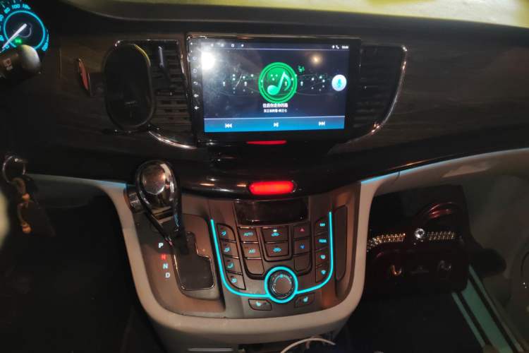 Used JAC Group Refine M5 2013 2.0T Gasoline Automatic Business Edition