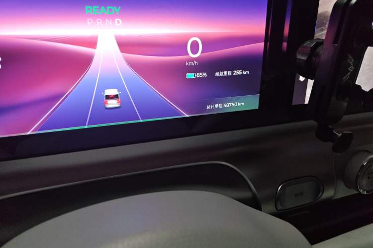 Used Wuling Air ev 2023 - Four Seats - Advanced Edition Odometer Close Up