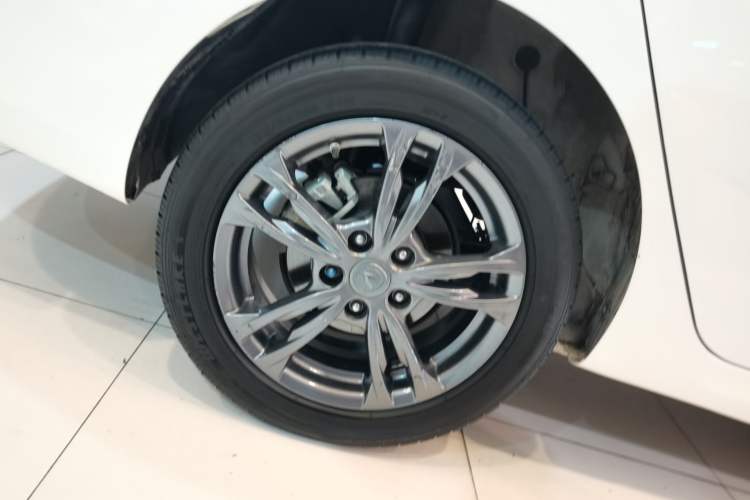 Used CHANGAN Eado DT 2019 1.6L Manual Comfort Model China VI Standard
