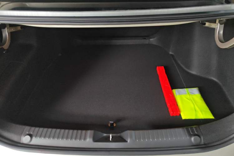 Used Geely Galaxy Stellar 6 2026 Model 125km Long-range Edition
