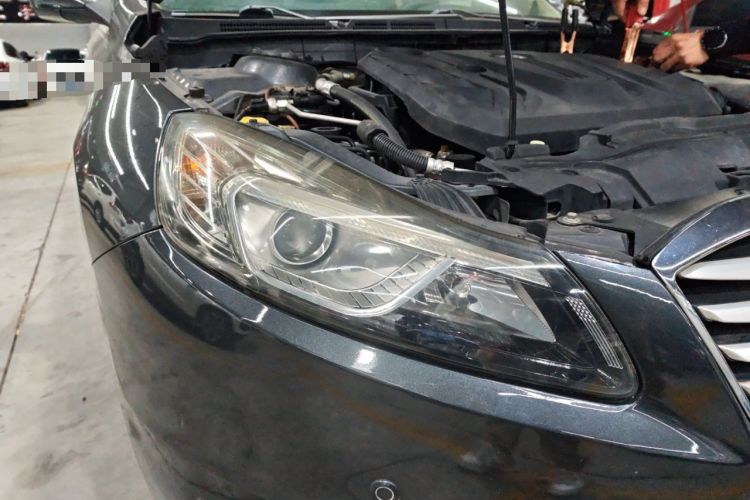 Used Bestune B70 2014 2.0L automatic luxury version
