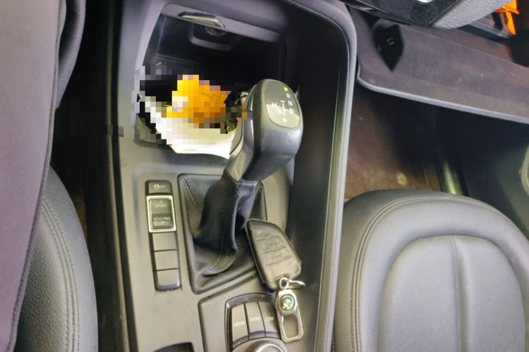 Used BMW X1 2018 sDrive20Li Leading Model Gear Lever