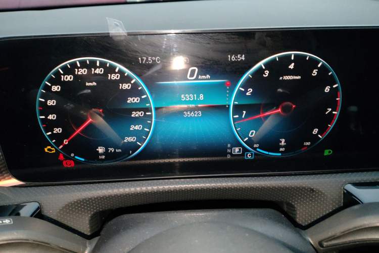 Used Mercedes-Benz A-Class 2022 Second Facelift A 200 L Sport Sedan Fashion Version