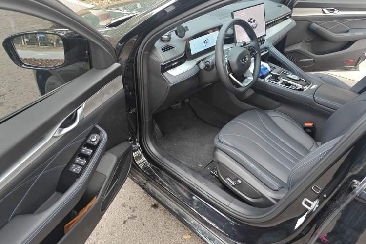 Used Geely Auto Preface 2026 Model Oriental Yao 1.5TD Fuyao Edition