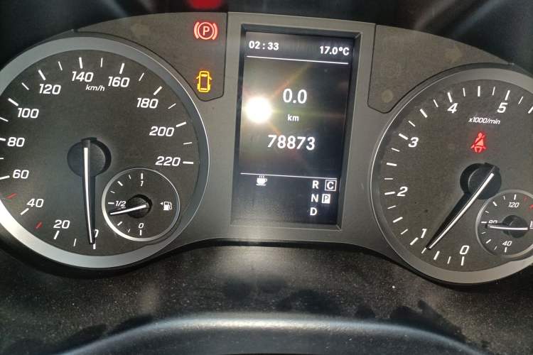 Used Mercedes-Benz Vito 2020 2.0T Business Version 7 Seats