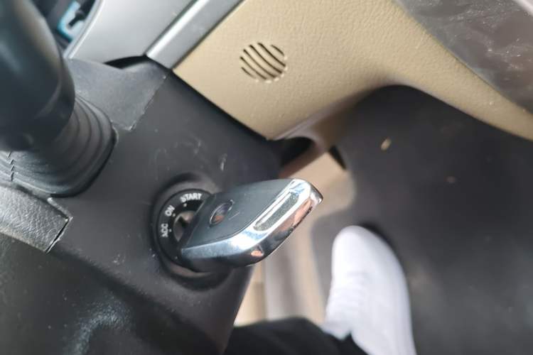 Used Buick Excelle 2013 1.5L Automatic Classic Model