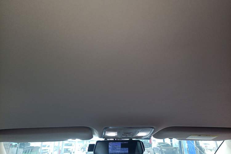 Used Changan Raeton CC 2018 1.5T Automatic Elegant Version China V Standard
