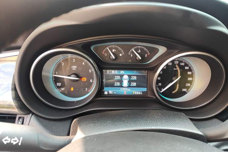 Used Buick Envision 2014 28T Four-Wheel Drive Luxury Model Instrument Cluster