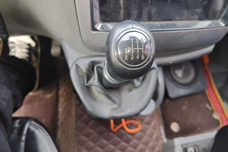 Used Mercedes-Benz Vito 2013 2.1T Elite Edition