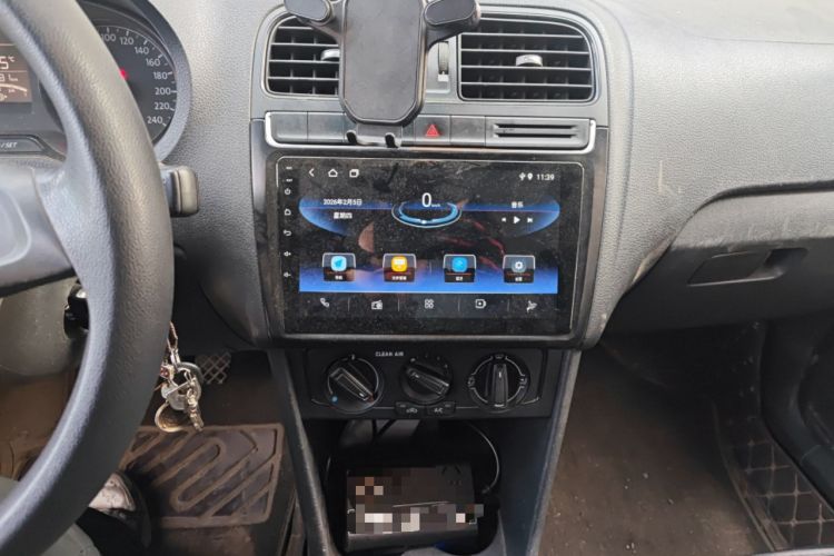 Used Volkswagen Polo 2016 1.4L Manual Fashion Model
