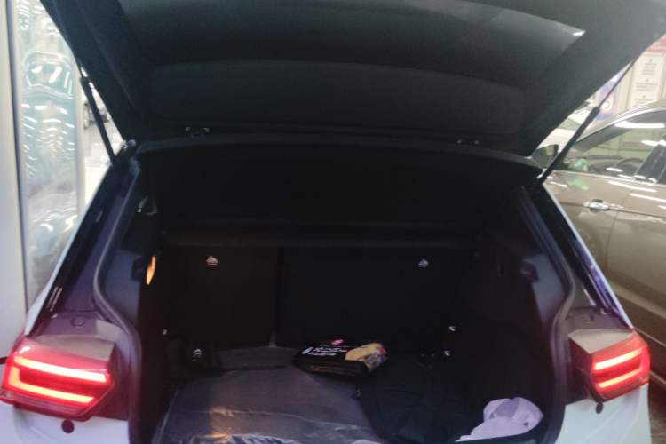 Used Volkswagen ID.3 2021 Pure Edition Trunk