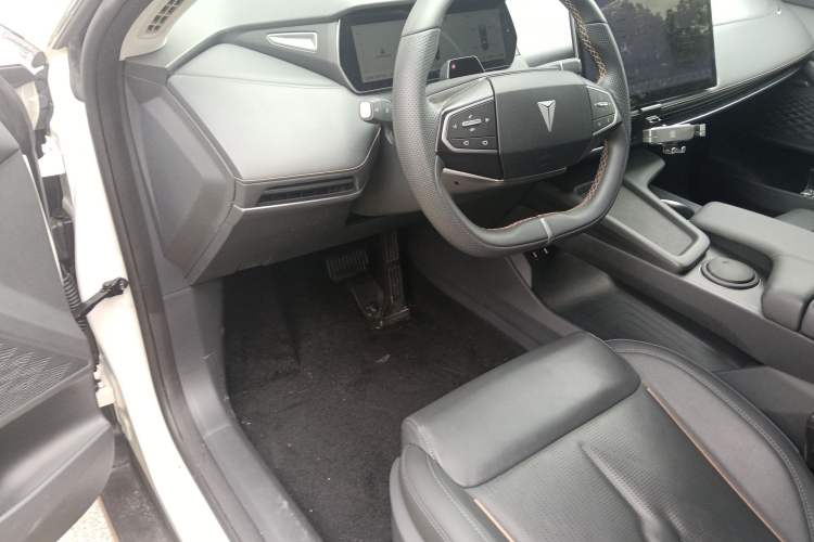 Used Deepal SL03 2023 200Max Range-Extended Version Driver Seat