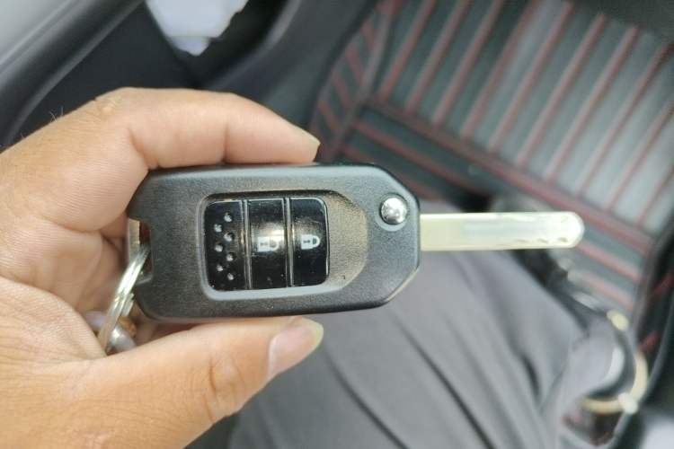 Used Honda Vezel 2020 1.5L CVT Pioneer Edition