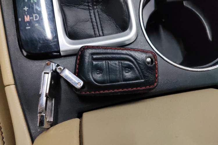 Used Toyota Highlander 2018 2.0T Two-Wheel Drive Elite Edition 7 Seats China VI Standard
