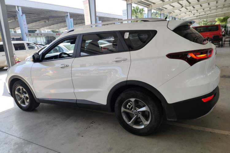 Used JETOUR X70M 2020 Revised Version 1.5T DCT Companion Edition 5 Seats Left Side