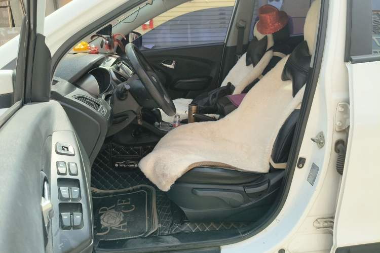 Used Hyundai ix35 2015 2.0L Automatic 2WD Comfort Edition China IV Standard