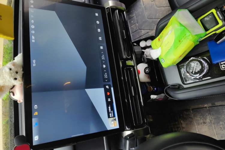 Used iCAR 03T 2024 501km Four-wheel Drive Long-Range Version Audio And AC Panel