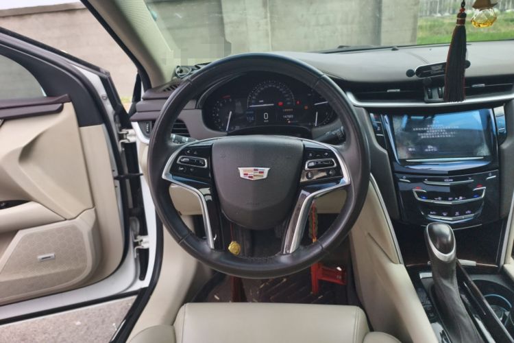Used Cadillac XTS 2017 28T Tech Edition Steering Wheel