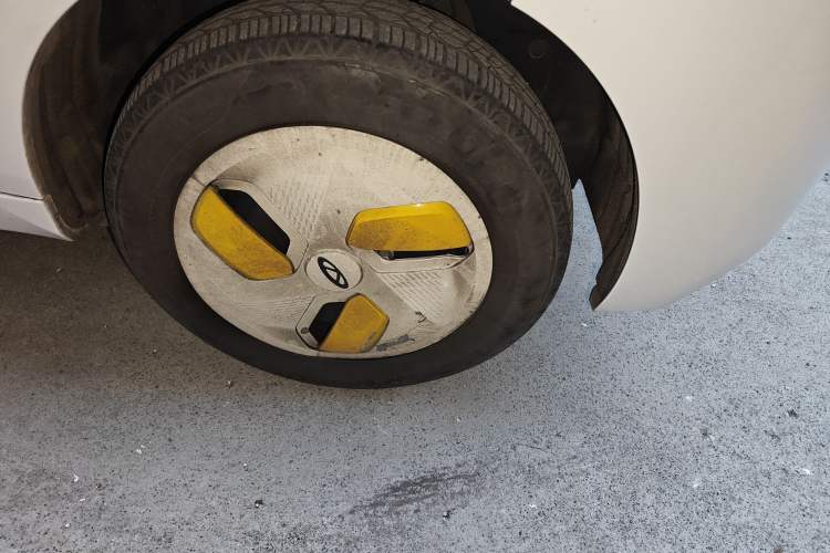 Used Chery QQ Ice Cream 2022 170km Sundae Phosphate Lithium-Ion